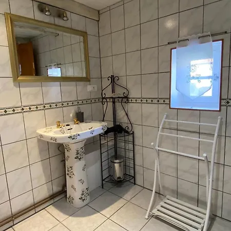Holiday home Chateau De Romecourt Tarquimpol
